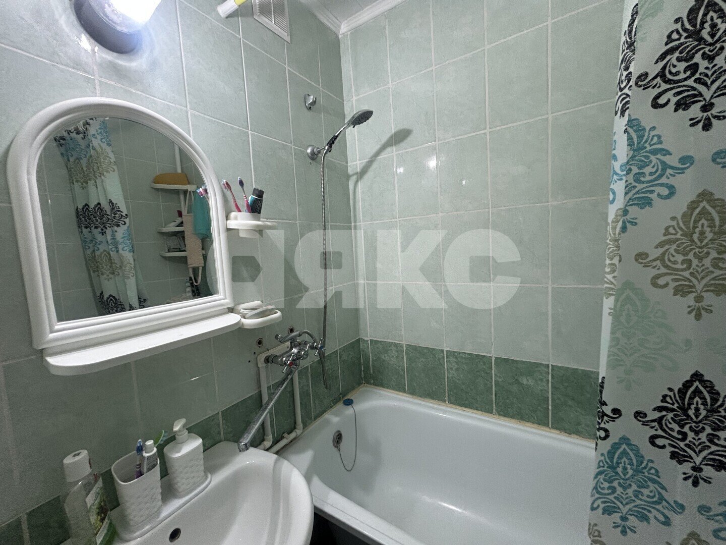 Фото №7: 3-комнатная квартира 60&nbsp;м², 5/9&nbsp;эт. - Геленджик, мкр. Парус, 6