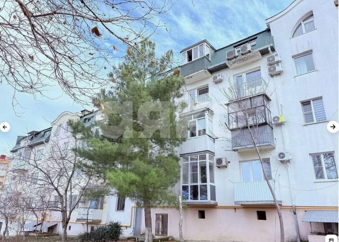 Фото №1: 2-комнатная квартира 62&nbsp;м², 4/4&nbsp;эт. - Геленджик, ул. Молодёжная, 5