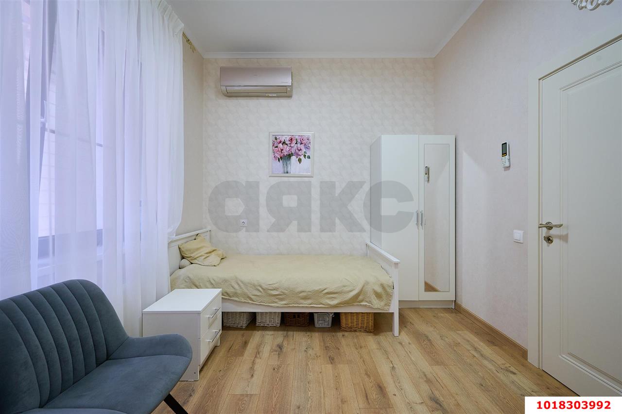 Фото №13: Дом 310&nbsp;м² + 7&nbsp;сот., 2&nbsp;эт. - Краснодар, Прикубанский внутригородской округ, мкр. Плодородный-2, пер. Чудный, 9/1