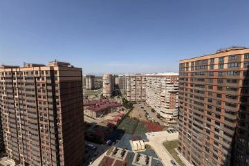 Фото №1: 2-комнатная квартира 62 м², 17/18 эт. - Краснодар, мкр. Догма Парк, ул. Марины Цветаевой, 17к1