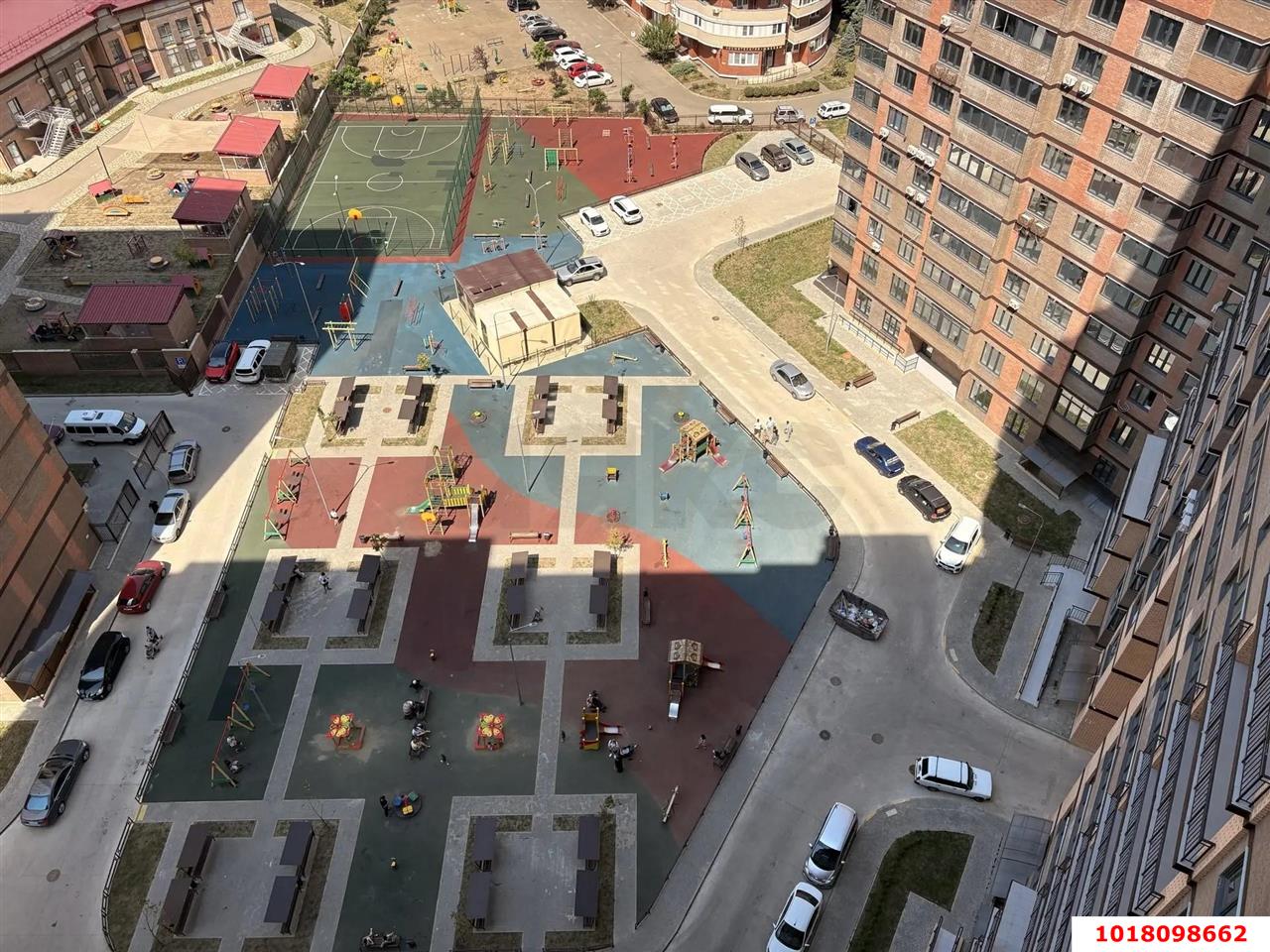 Фото №7: 2-комнатная квартира 68&nbsp;м², 17/18&nbsp;эт. - Краснодар, Прикубанский внутригородской округ, жилой комплекс Аксиома, мкр. Догма Парк, ул. Марины Цветаевой, 17к1