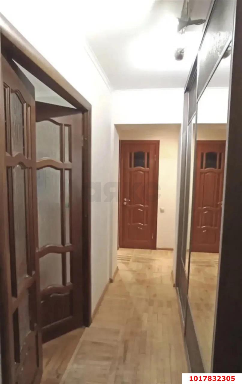 Фото №4: 2-комнатная квартира 48&nbsp;м², 5/5&nbsp;эт. - Краснодар, мкр. Западный внутригородской округ, ул. 3-я Линия Нефтяников, 7