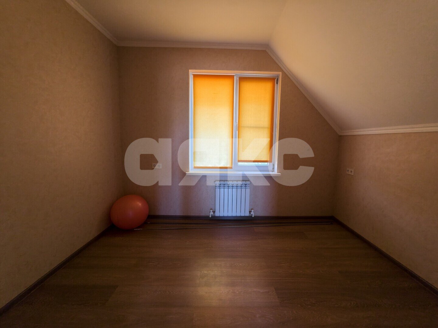 Фото №38: Дом 110&nbsp;м² + 3.4&nbsp;сот., 2&nbsp;эт. - Кореновск, мкр. 2-й квартал, ул. Суворова