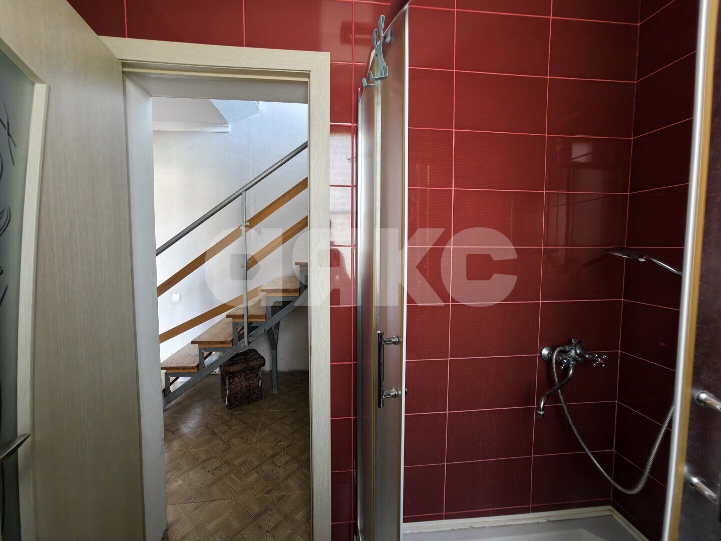 Фото №21: Дом 110&nbsp;м² + 3.4&nbsp;сот., 2&nbsp;эт. - Кореновск, мкр. 2-й квартал, ул. Суворова