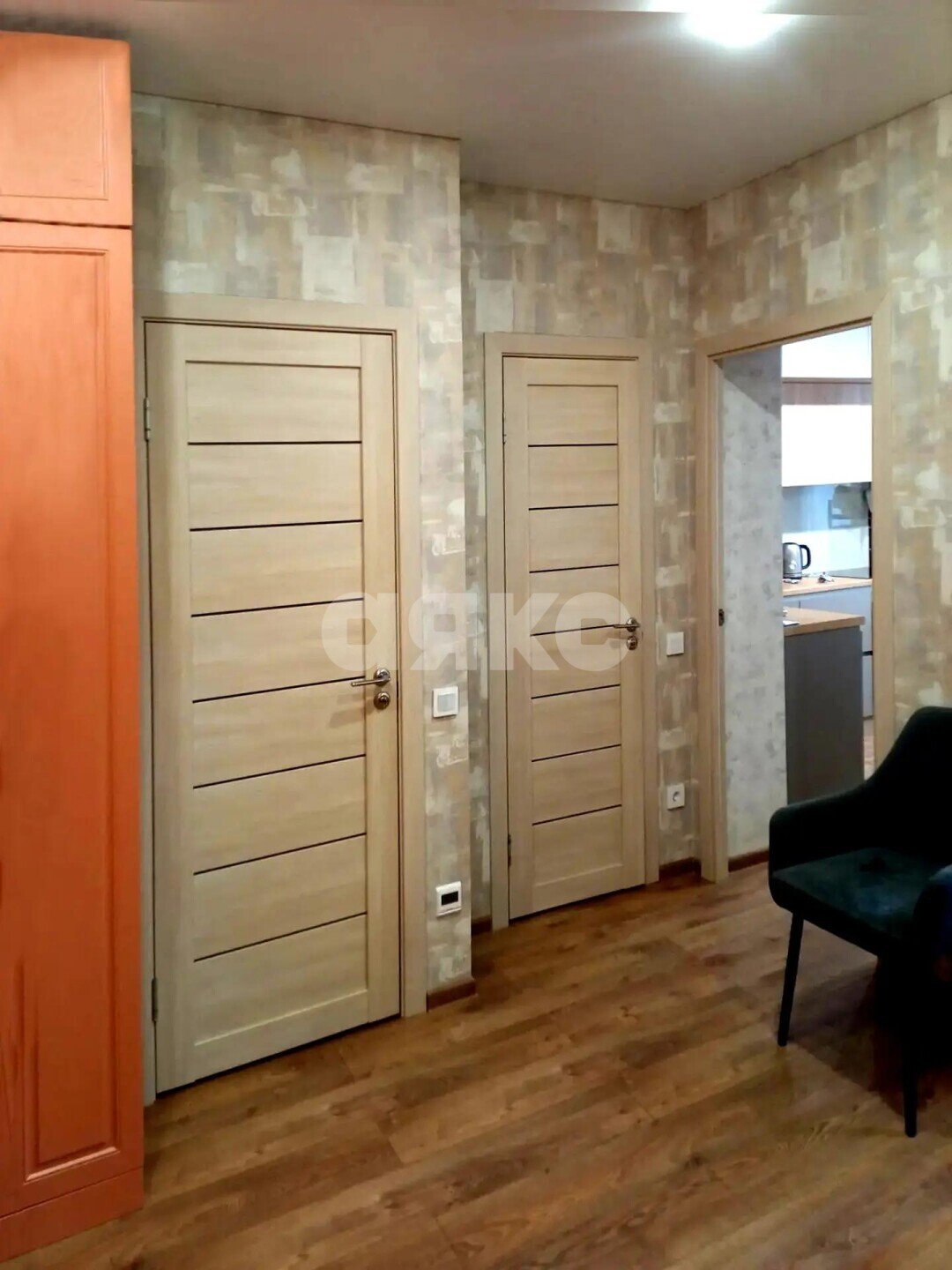 Фото №8: 1-комнатная квартира 50&nbsp;м², 9/9&nbsp;эт. - Белоозёрский, мкр. 2-й, ул. Юбилейная, 5