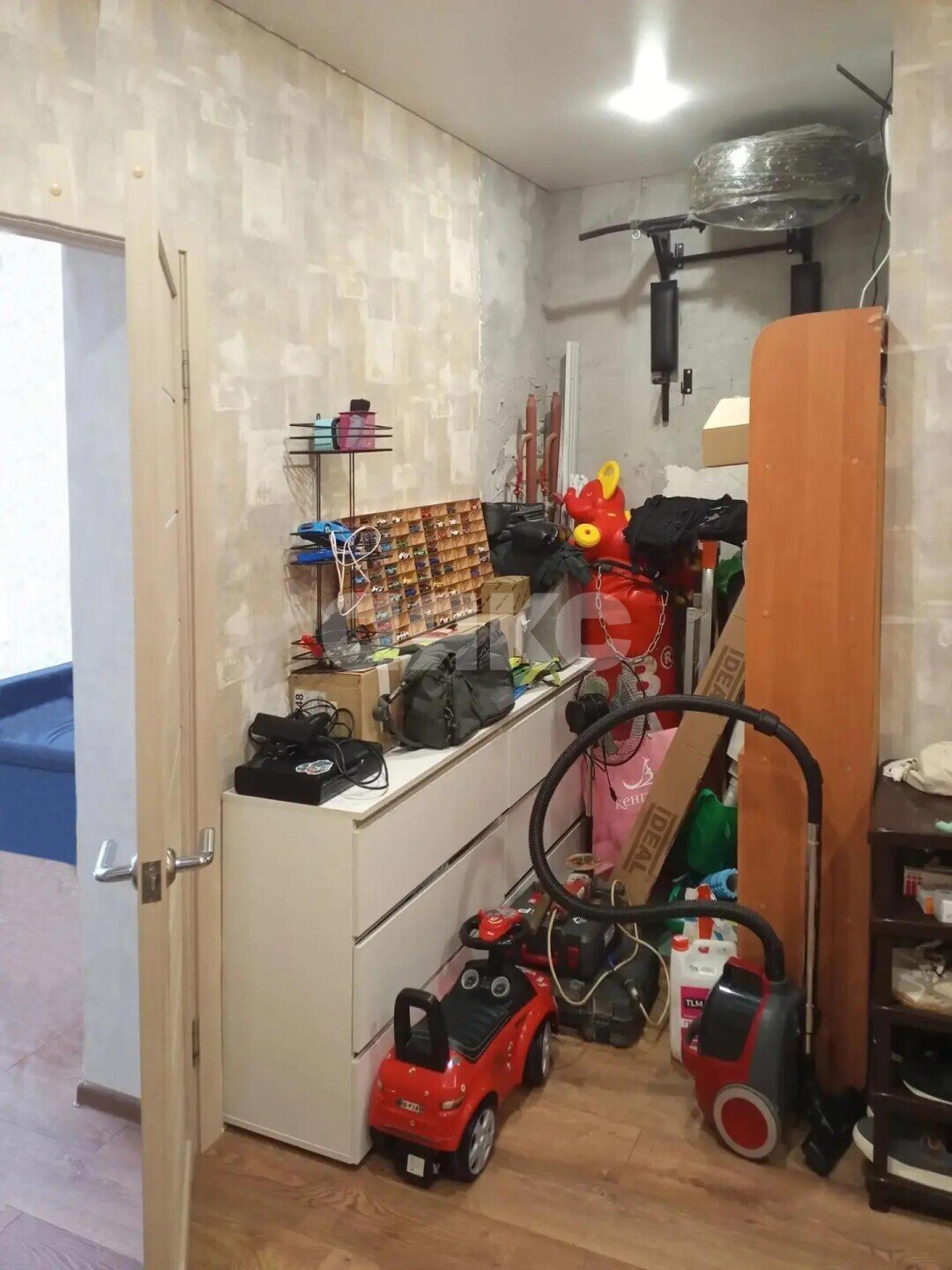 Фото №13: 1-комнатная квартира 50&nbsp;м², 9/9&nbsp;эт. - Белоозёрский, мкр. 2-й, ул. Юбилейная, 5