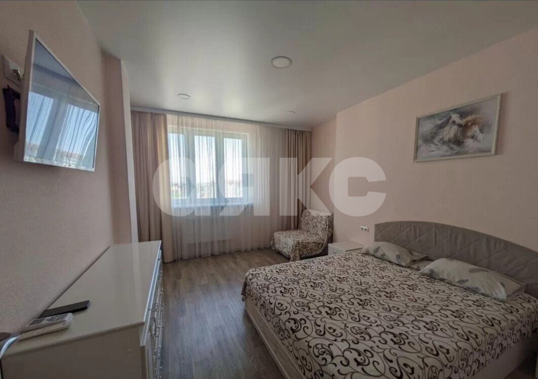 Фото №1: 1-комнатная квартира 42&nbsp;м², 9/9&nbsp;эт. - Анапа, ул. Некрасова, 121
