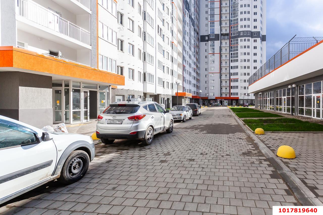 Фото №8: 1-комнатная квартира 43&nbsp;м², 11/18&nbsp;эт. - Краснодар, Карасунский внутригородской округ, Хлопчато-бумажный Комбинат, мкр. ЖК Альфа, ул. Уральская, 100/5