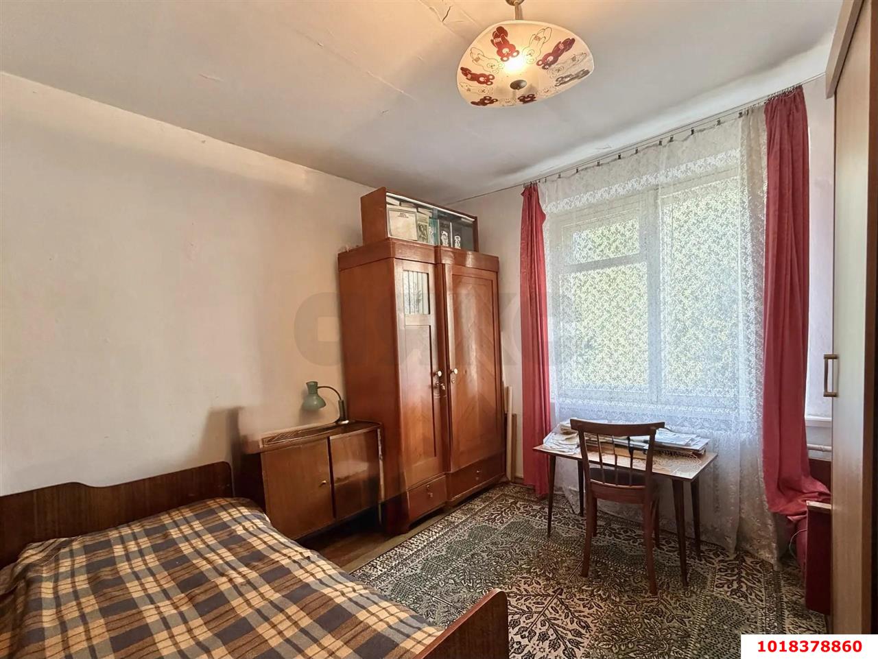 Фото №1: 2-комнатная квартира 40&nbsp;м², 3/5&nbsp;эт. - Краснодар, Центральный внутригородской округ, мкр. Черёмушки, ул. Стасова, 130