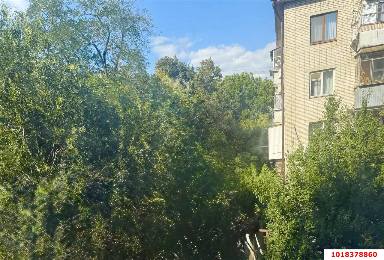 Фото №10: 2-комнатная квартира 40&nbsp;м², 3/5&nbsp;эт. - Краснодар, Центральный внутригородской округ, мкр. Черёмушки, ул. Стасова, 130
