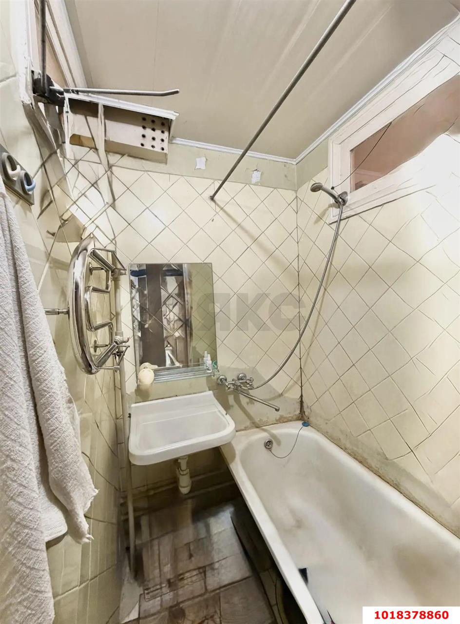 Фото №6: 2-комнатная квартира 40&nbsp;м², 3/5&nbsp;эт. - Краснодар, Центральный внутригородской округ, мкр. Черёмушки, ул. Стасова, 130