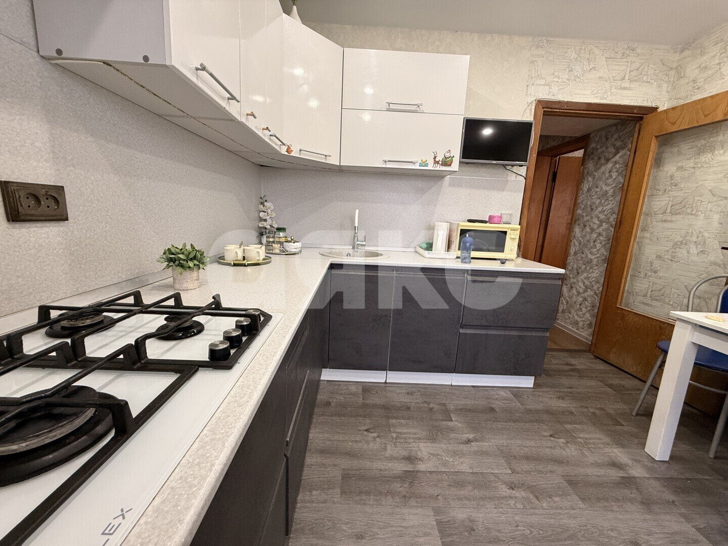 Фото №5: 3-комнатная квартира 78&nbsp;м², 2/2&nbsp;эт. - Кореновск, ул. Циолковского, 24