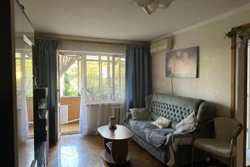 Фото №1: 3-комнатная квартира 57&nbsp;м², 3/5&nbsp;эт. - Краснодар, мкр. Западный внутригородской округ, ул. Брянская, 2А