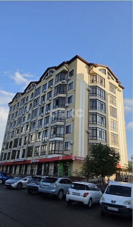 Фото №1: 1-комнатная квартира 39&nbsp;м², 4/8&nbsp;эт. - Геленджик, ул. Островского, 149