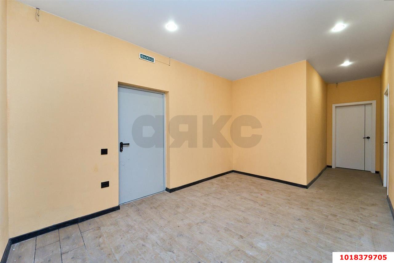 Фото №8: Торговое помещение 65&nbsp;м², 16&nbsp;эт. - Краснодар, Прикубанский внутригородской округ, Краевая Клиническая Больница, мкр. жилой комплекс Олимп, ул. Домбайская, 10/2