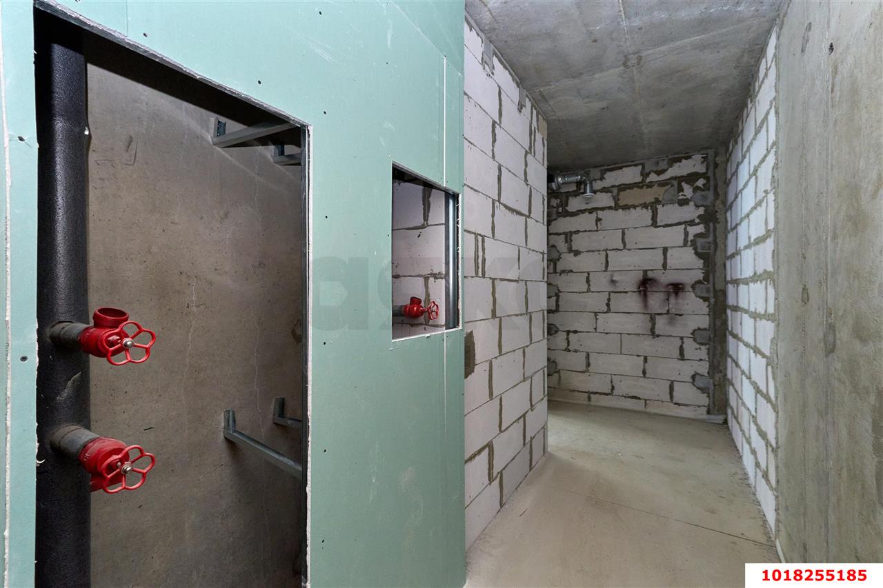 Фото №9: Офисное помещение 41&nbsp;м², 1/24&nbsp;эт. - Краснодар, Прикубанский внутригородской округ, мкр. Музыкальный, ул. Российская, 257/7лит3