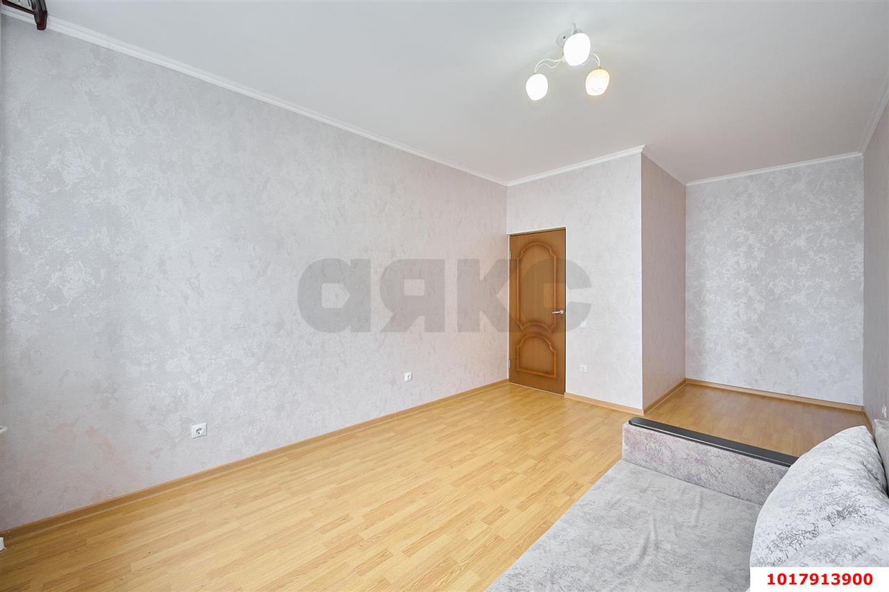 Фото №4: 1-комнатная квартира 36&nbsp;м², 7/24&nbsp;эт. - Краснодар, Карасунский внутригородской округ, мкр. Почтовый, пр-кт имени писателя Знаменского, 20