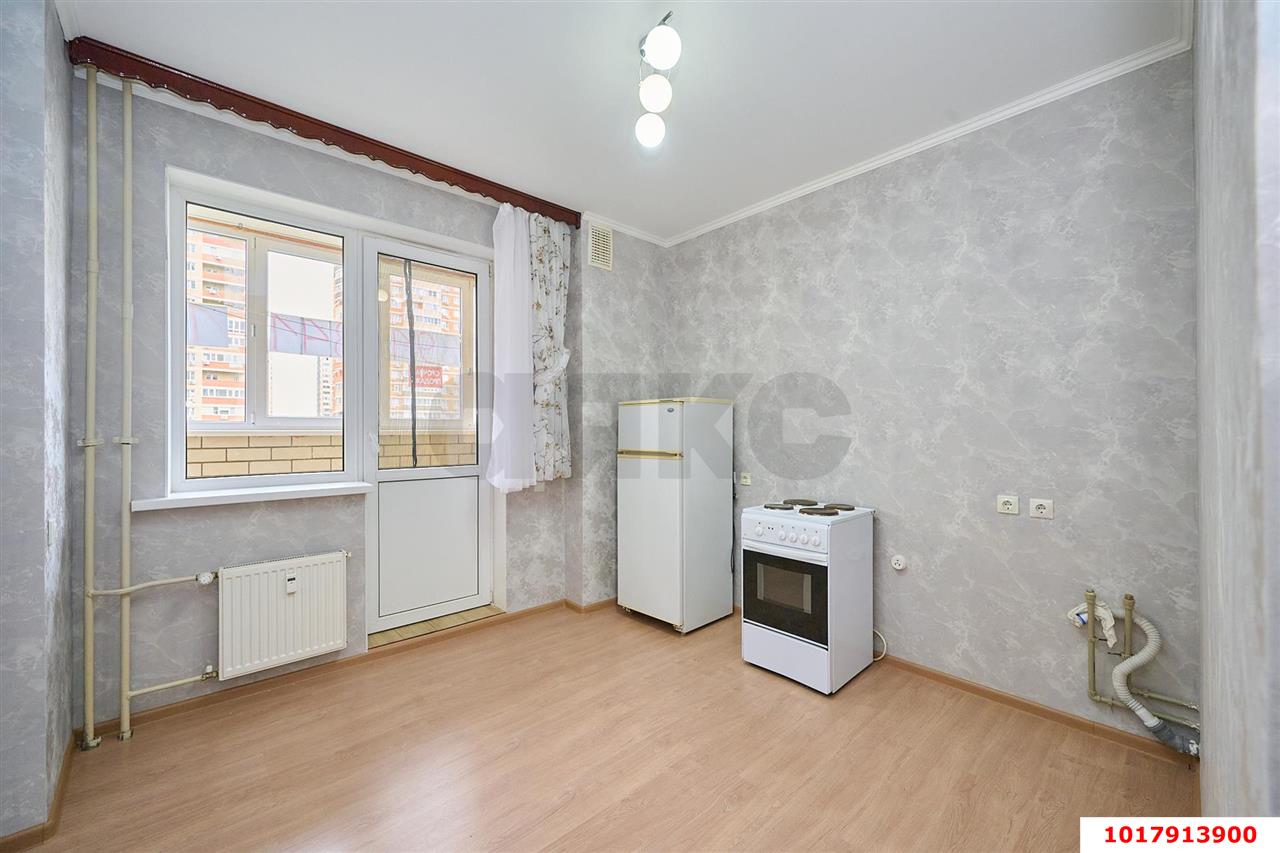Фото №9: 1-комнатная квартира 36&nbsp;м², 7/24&nbsp;эт. - Краснодар, Карасунский внутригородской округ, мкр. Почтовый, пр-кт имени писателя Знаменского, 20