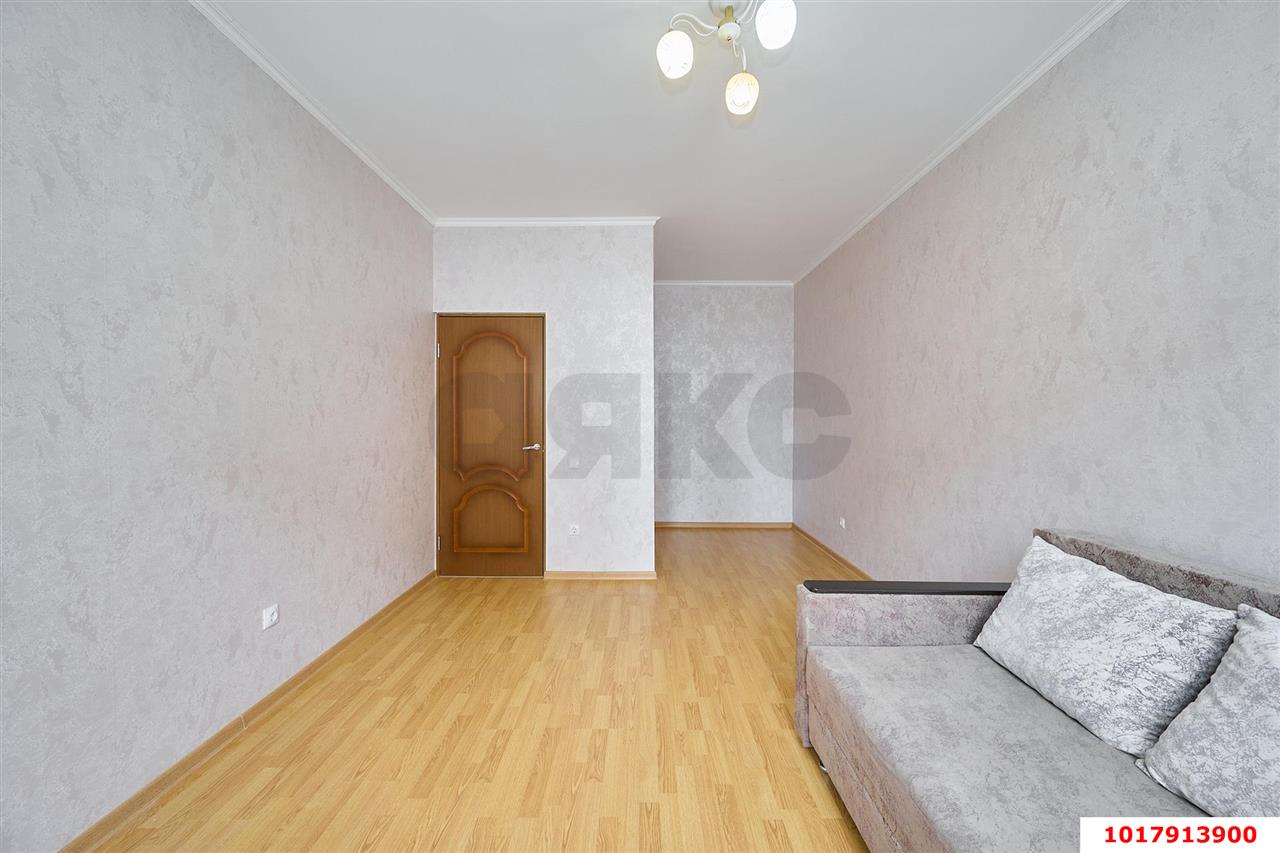 Фото №3: 1-комнатная квартира 36&nbsp;м², 7/24&nbsp;эт. - Краснодар, Карасунский внутригородской округ, мкр. Почтовый, пр-кт имени писателя Знаменского, 20