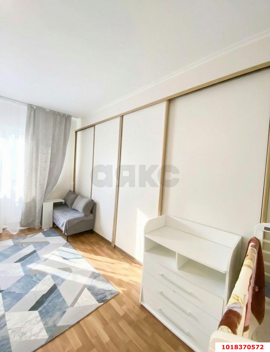 Фото №8: 2-комнатная квартира 69&nbsp;м², 2/5&nbsp;эт. - Яблоновский, мкр. квартал Кобцевой-1, ул. Кобцевой, 1к8