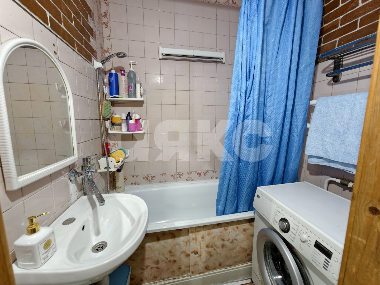 Фото №9: 2-комнатная квартира 53&nbsp;м², 1/3&nbsp;эт. - Кореновск, ул. Нижняя, 4