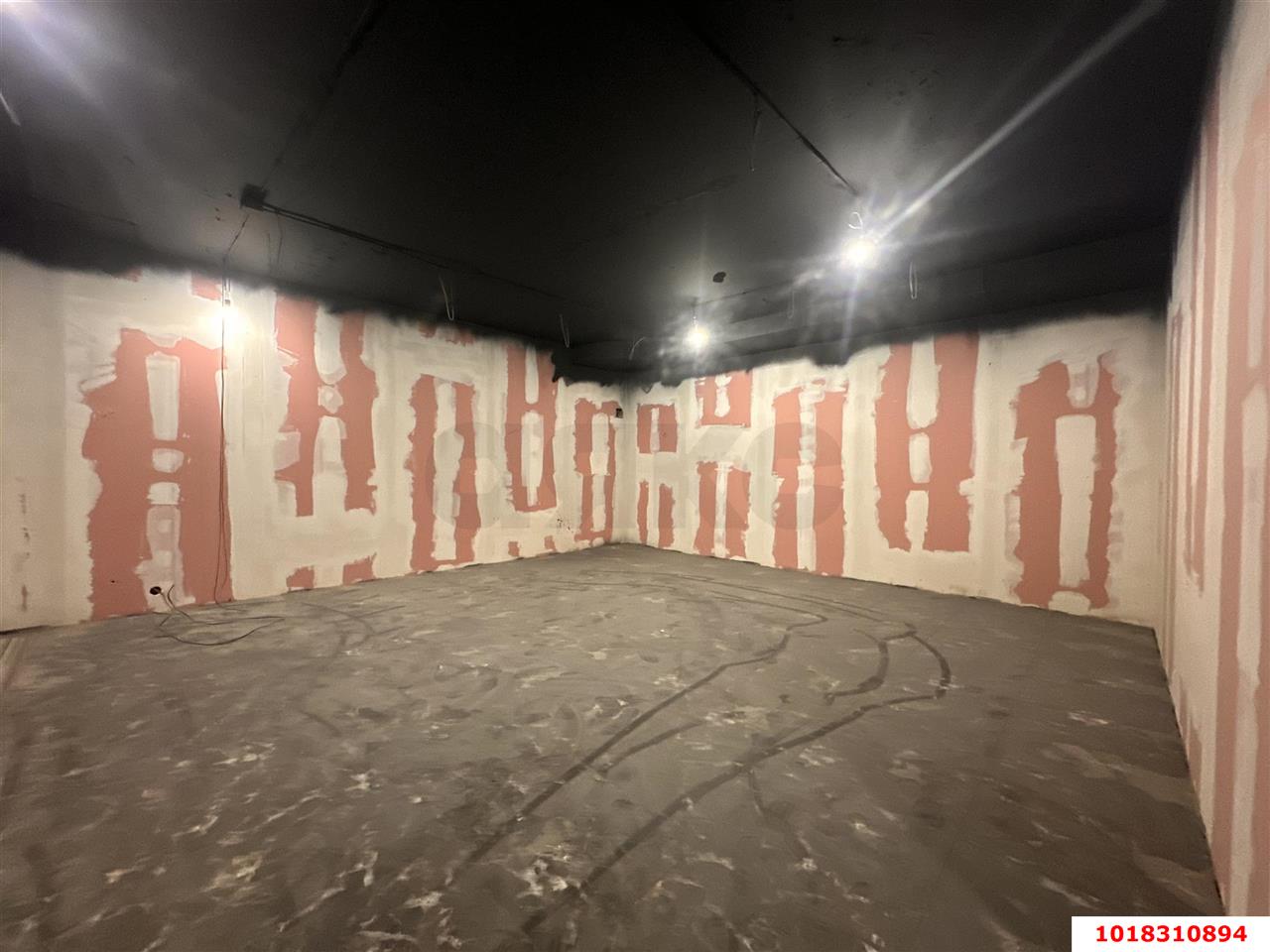 Фото №23: Торговое помещение 263&nbsp;м², 2&nbsp;эт. - Краснодар, Центральный внутригородской округ, Покровка, мкр. Центральный, ул. Кутузова, 75