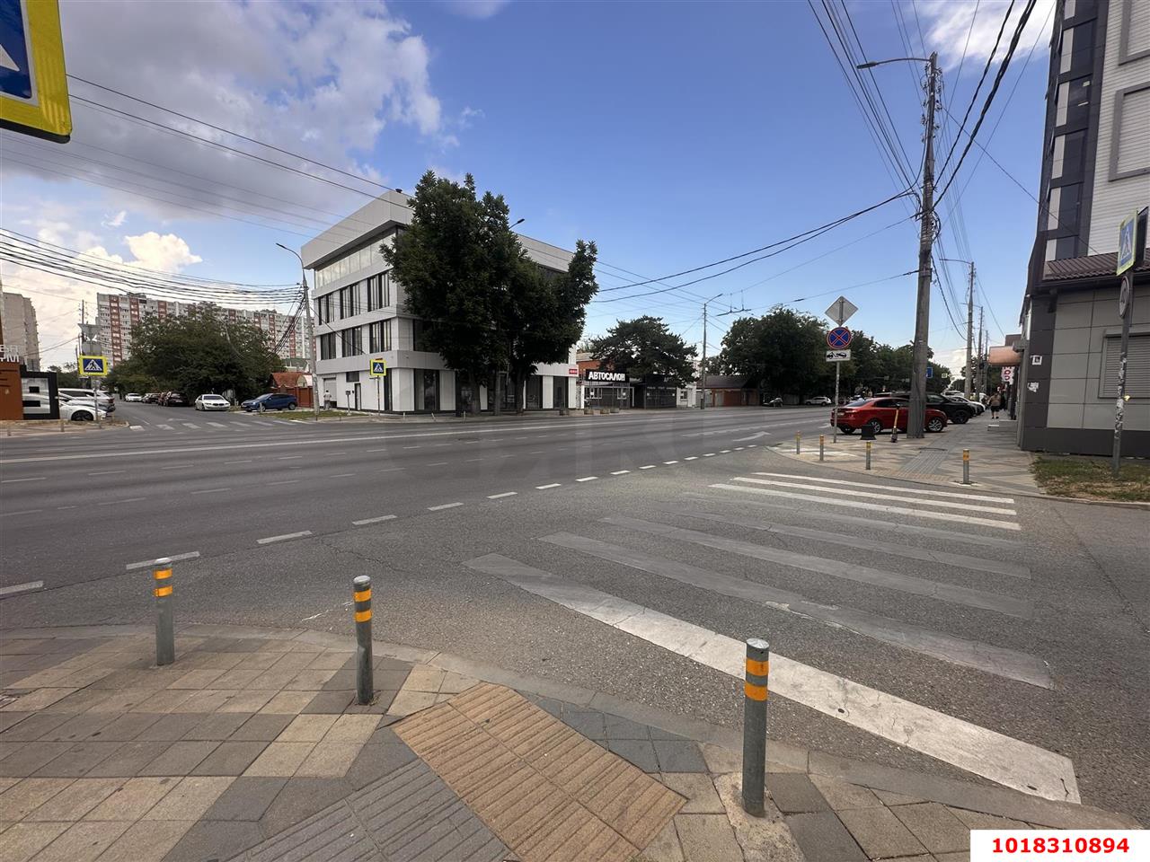 Фото №4: Торговое помещение 263&nbsp;м², 2&nbsp;эт. - Краснодар, Центральный внутригородской округ, Покровка, мкр. Центральный, ул. Кутузова, 75