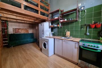 Фото №1: 1-комнатная квартира 28 м², 1/2 эт. - Краснодар, мкр. Центральный, ул. Коммунаров, 140