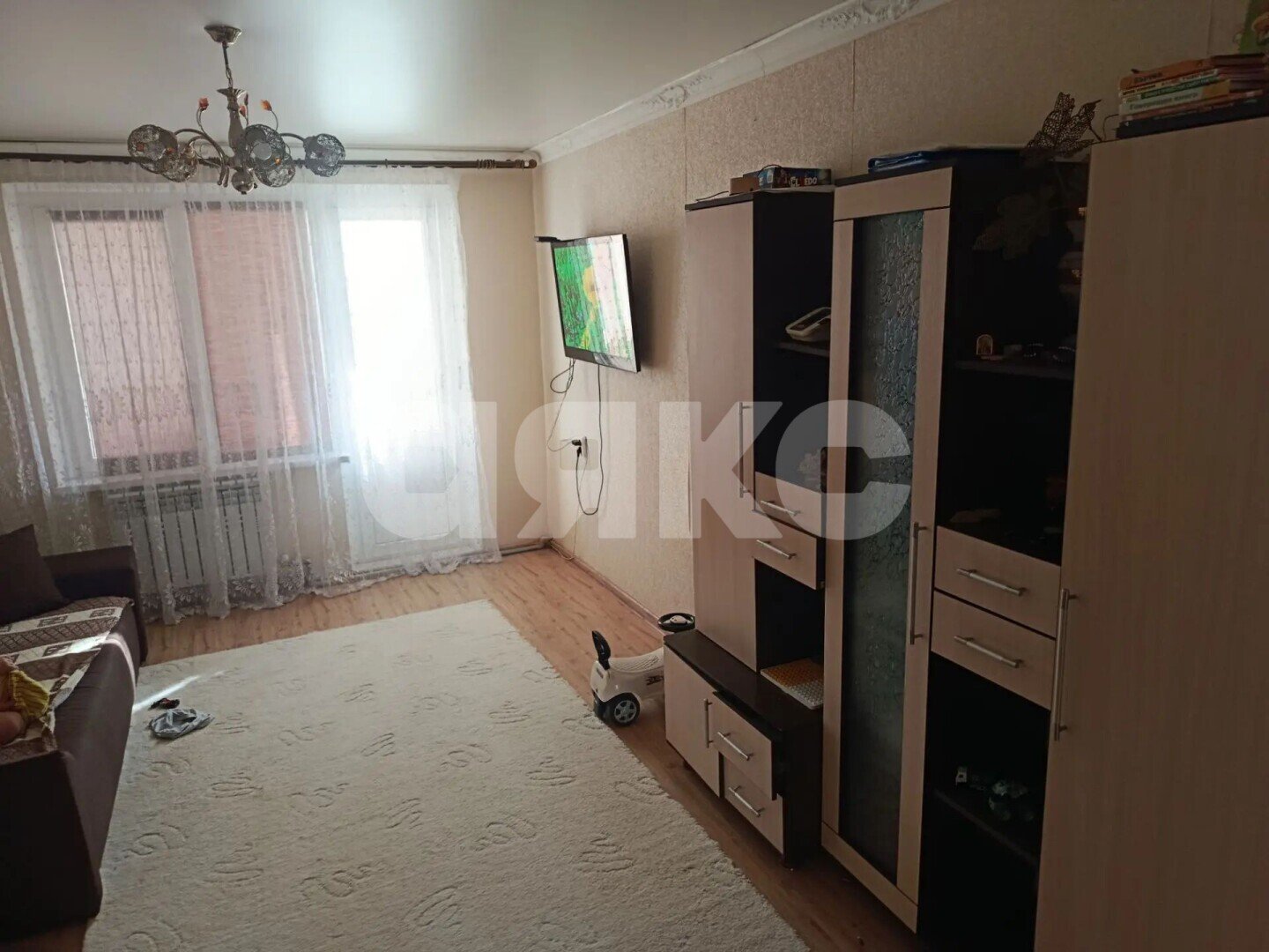 Фото №2: 3-комнатная квартира 62&nbsp;м², 4/4&nbsp;эт. - Геленджик, квартал Южный, мкр. Южный, ул. Маяковского, 4/1