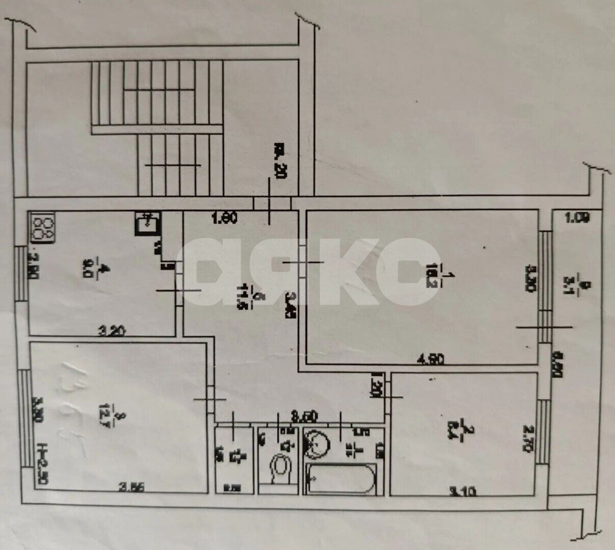 Фото №32: 3-комнатная квартира 62&nbsp;м², 4/4&nbsp;эт. - Геленджик, квартал Южный, мкр. Южный, ул. Маяковского, 4/1
