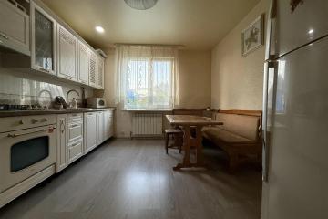 Фото №1: Дом 208 м² + 11 сот., 2 эт. - Краснодар, мкр. Северный, ул. Большевистская, 111/1