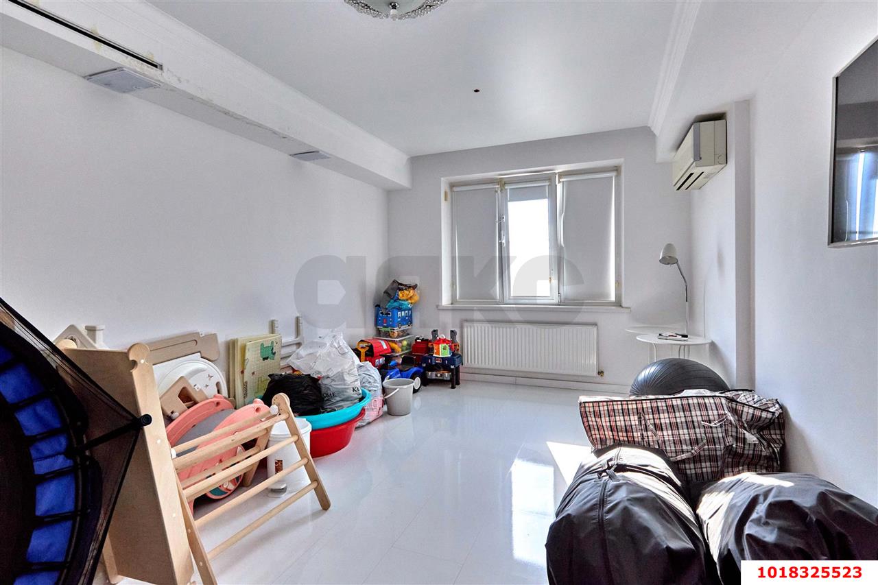 Фото №28: Пентхаус 286&nbsp;м², 16/17&nbsp;эт. - Краснодар, Прикубанский внутригородской округ, Фестивальный, мкр. Солнечный, ул. Казбекская, 16