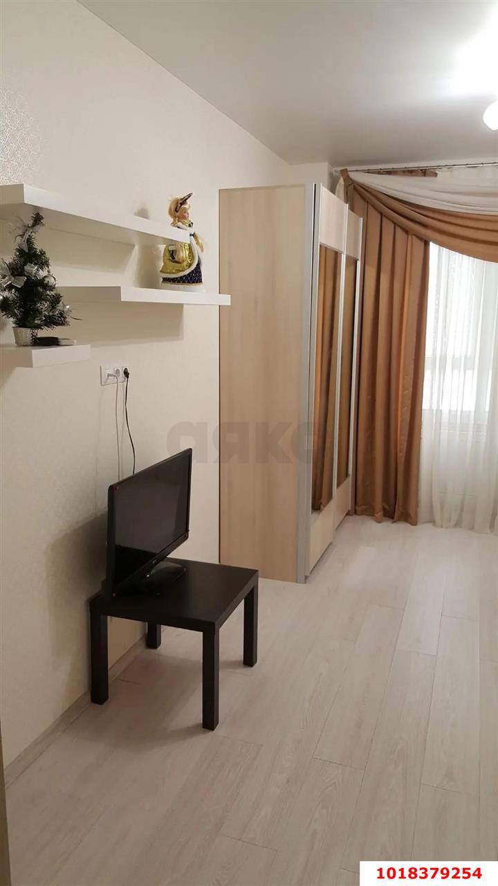Фото №5: 1-комнатная квартира 40&nbsp;м², 6/25&nbsp;эт. - Краснодар, Карасунский внутригородской округ, жилой комплекс Империал, ж/м Пашковский, ул. Леонида Лаврова, 8к2