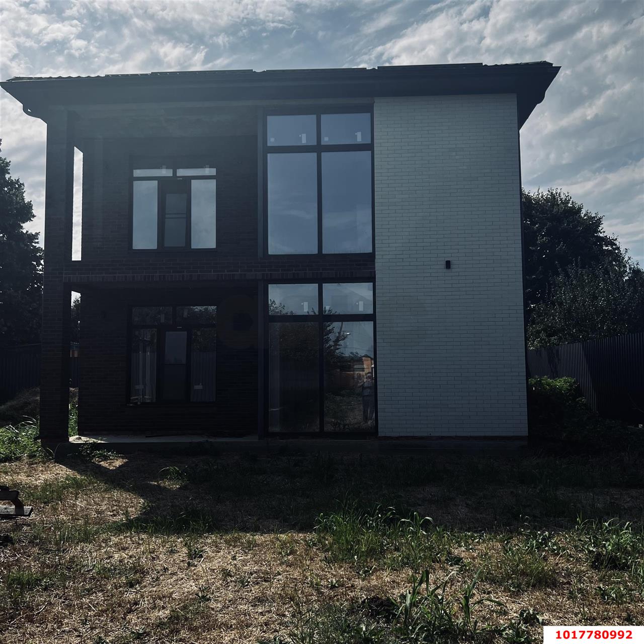 Фото №1: Дом 140&nbsp;м² + 13&nbsp;сот., 2&nbsp;эт. - Старокорсунская, мкр. Карасунский внутригородской округ, ул. Октябрьская, 96