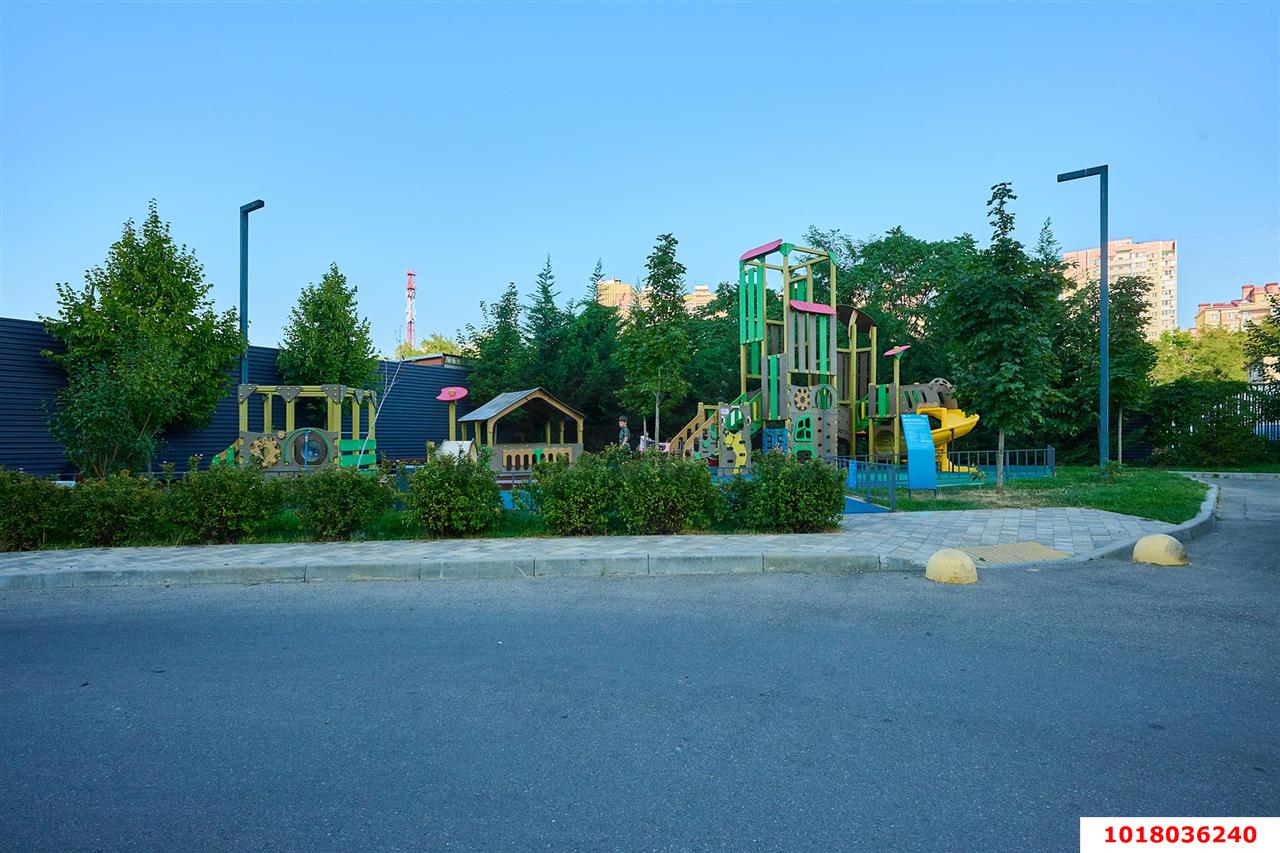 Фото №24: 3-комнатная квартира 87&nbsp;м², 20/24&nbsp;эт. - Краснодар, Карасунский внутригородской округ, Гидростроителей, мкр. жилой комплекс Стрижи, ул. Автолюбителей, 1Г