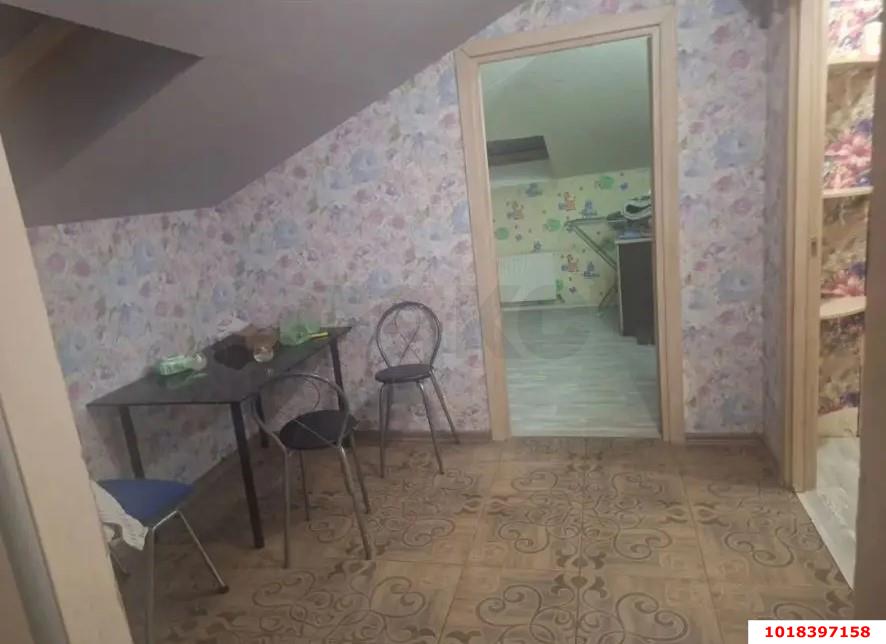 Фото №2: 2-комнатная квартира 55&nbsp;м², 7/7&nbsp;эт. - Краснодар, Прикубанский внутригородской округ, мкр. имени Петра Метальникова, ул. Защитников Отечества, 5