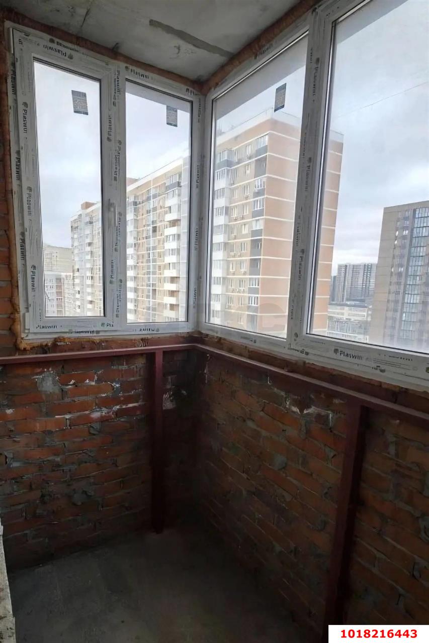 Фото №6: 1-комнатная квартира 35&nbsp;м², 10/17&nbsp;эт. - Краснодар, Прикубанский внутригородской округ, Россинского, мкр. жилой комплекс Россинский Парк, ул. Командорская, 15/1