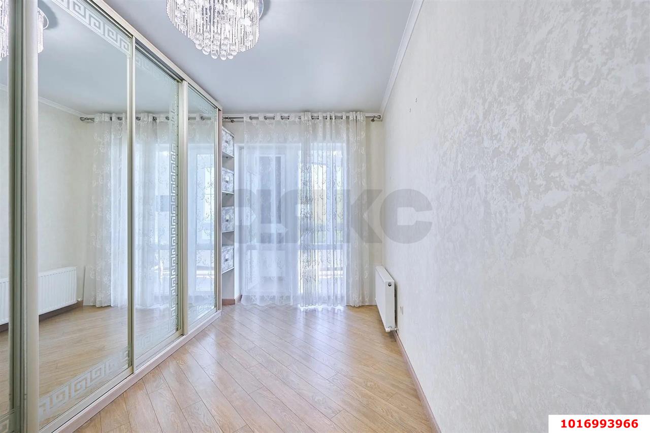 Фото №17: 3-комнатная квартира 92&nbsp;м², 9/16&nbsp;эт. - Краснодар, Западный внутригородской округ, мкр. Кожзавод, ул. Минская, 122/15