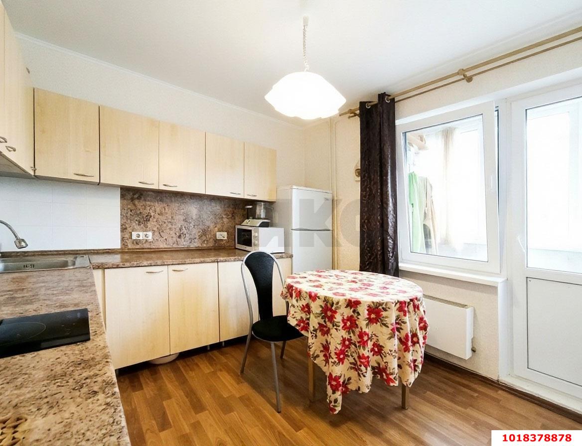 Фото №3: 1-комнатная квартира 42&nbsp;м², 1/16&nbsp;эт. - Краснодар, Карасунский внутригородской округ, мкр. Гидростроителей, ул. имени Снесарева, 4