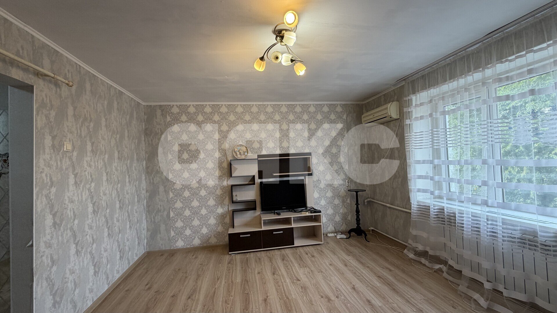 Фото №14: 2-комнатная квартира 55&nbsp;м², 2/2&nbsp;эт. - Кореновск, мкр. 2-й квартал, ул. Щорса, 87