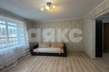 Фото №1: 2-комнатная квартира 55&nbsp;м², 2/2&nbsp;эт. - Кореновск, мкр. 2-й квартал, ул. Щорса, 87