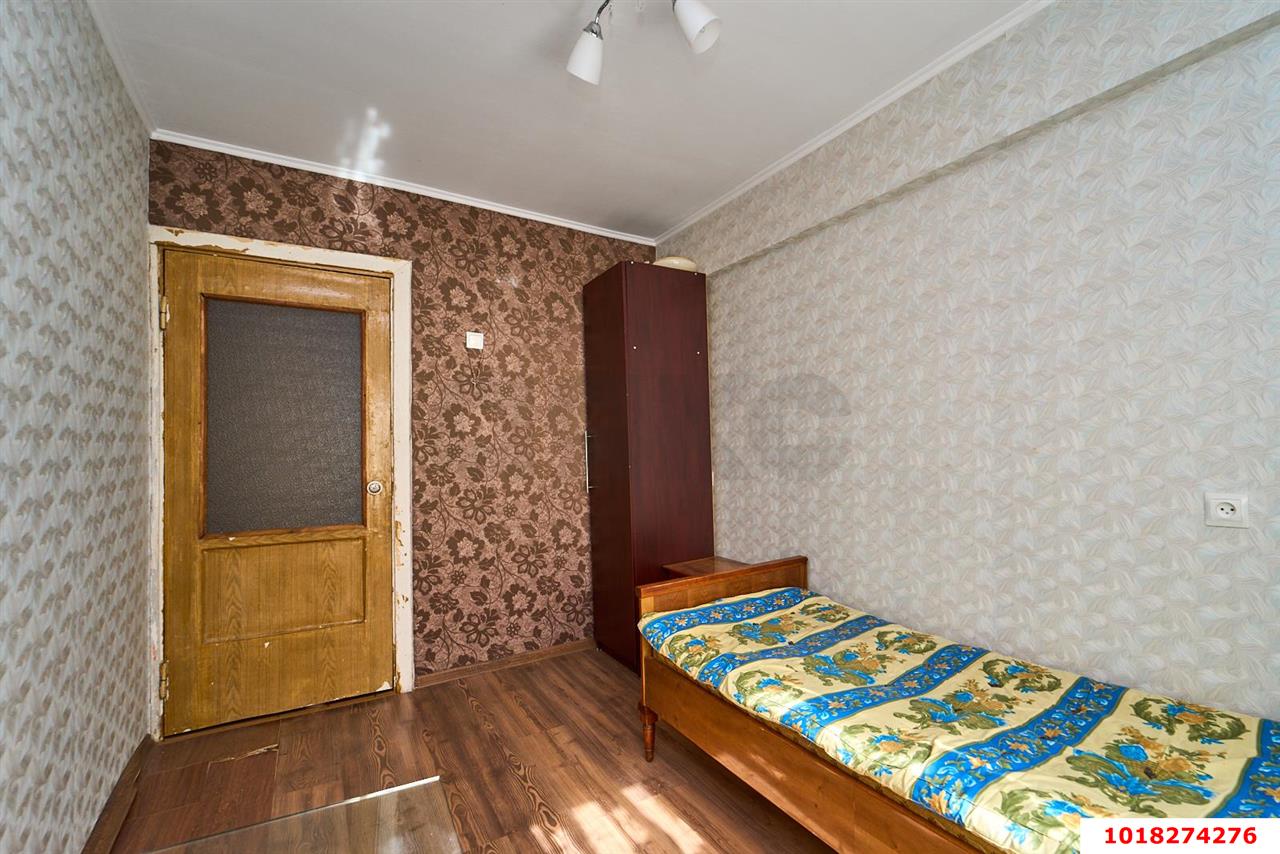Фото №10: 3-комнатная квартира 64&nbsp;м², 3/5&nbsp;эт. - Краснодар, Прикубанский внутригородской округ, мкр. Фестивальный, ул. Гагарина, 85