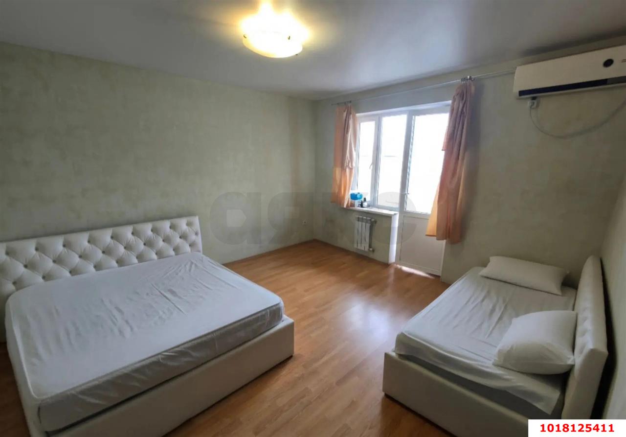 Фото №1: 1-комнатная квартира 40&nbsp;м², 5/6&nbsp;эт. - Краснодар, Прикубанский внутригородской округ, мкр. Музыкальный, ул. Суздальская, 9