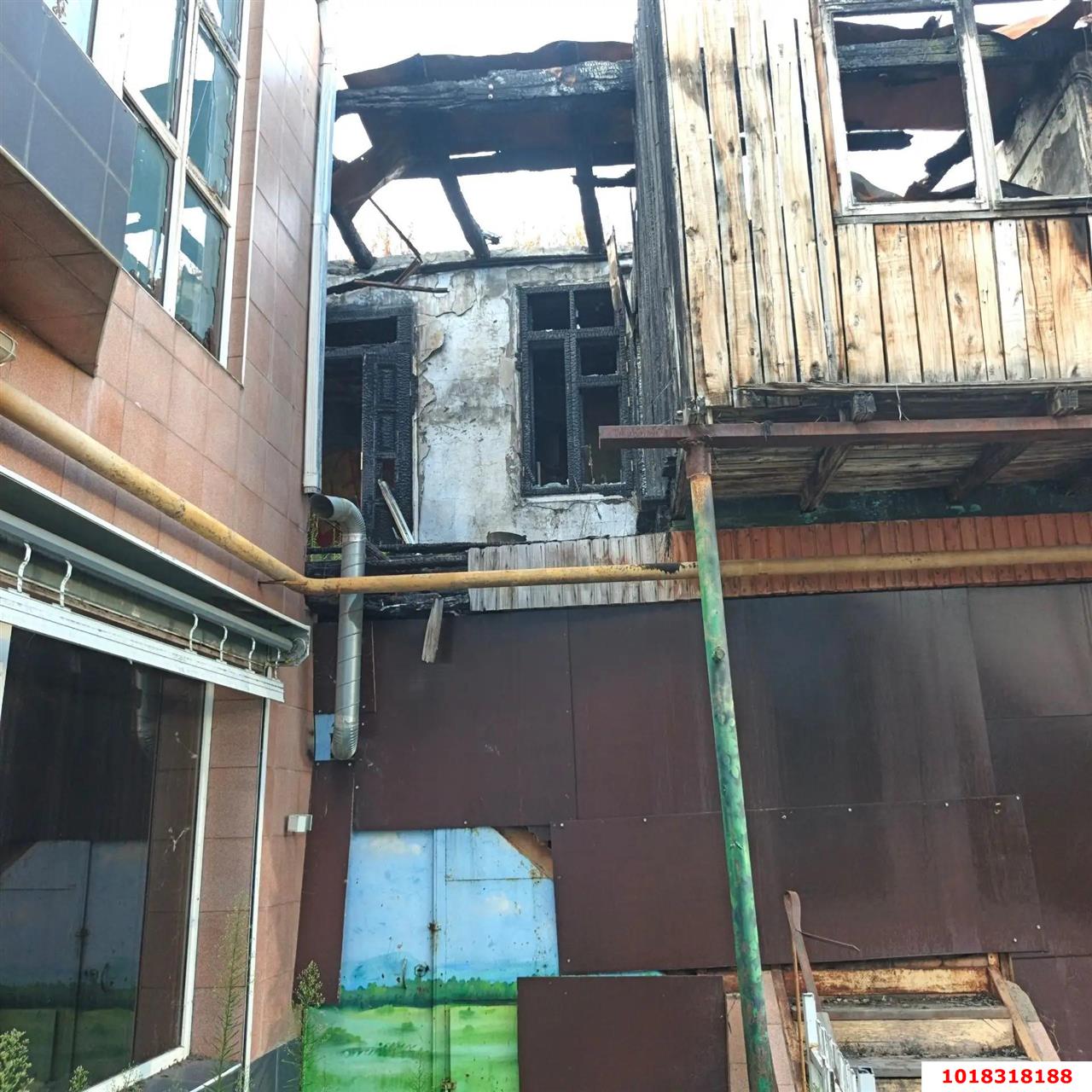 Фото №4: 3-комнатная квартира 69&nbsp;м², 2/2&nbsp;эт. - Краснодар, Западный внутригородской округ, мкр. Центральный, ул. Красная, 69