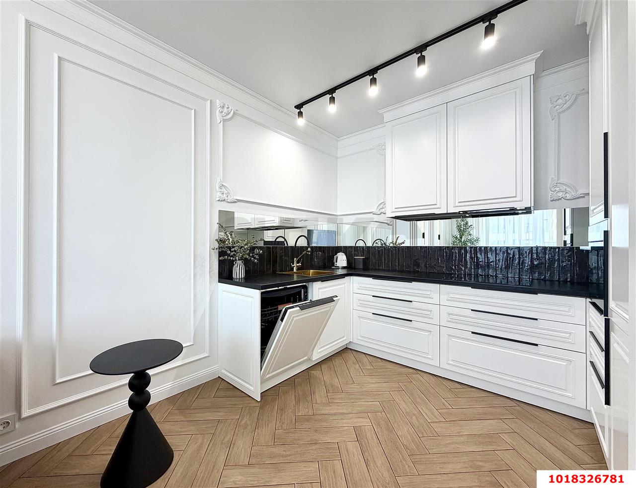 Фото №4: 1-комнатная квартира 45&nbsp;м², 14/24&nbsp;эт. - Краснодар, Центральный внутригородской округ, Табачная Фабрика, мкр. ЖК Все Свои Вип, ул. Колхозная, 5/2