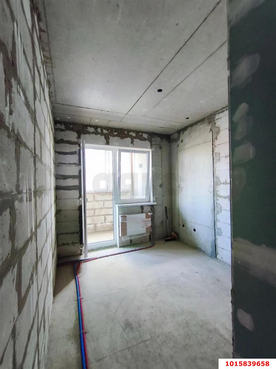 Фото №2: 1-комнатная квартира 42&nbsp;м², 2/22&nbsp;эт. - Краснодар, Карасунский внутригородской округ, Хлопчато-бумажный Комбинат, мкр. ЖК Альфа, ул. Уральская, 100/5