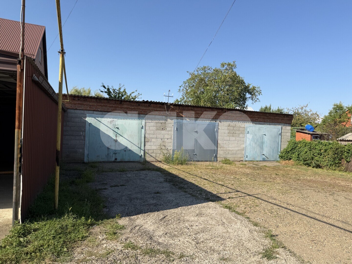 Фото №34: Апартаменты 91&nbsp;м², 2/2&nbsp;эт. - Кореновск, мкр. 1-й квартал, пер. Строителей, 12