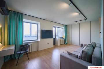 Фото №1: 2-комнатная квартира 47 м², 12/12 эт. - Краснодар, мкр. Фестивальный, ул. Коммунаров, 298