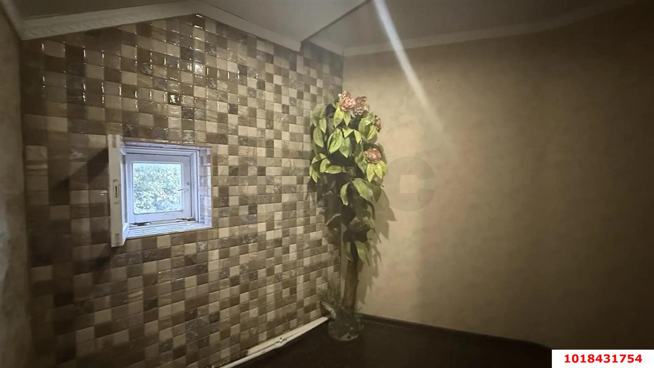 Фото №5: Дом 130&nbsp;м² + 6.9&nbsp;сот., 2&nbsp;эт. - Краснодар, Прикубанский внутригородской округ, Сады Калинина, мкр. СНТ Дружба-1, 220