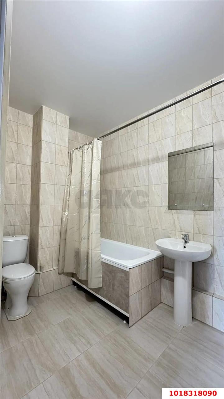 Фото №6: 1-комнатная квартира 38&nbsp;м², 3/12&nbsp;эт. - Краснодар, Прикубанский внутригородской округ, мкр. Музыкальный, ул. имени Сергея Есенина, 127/2